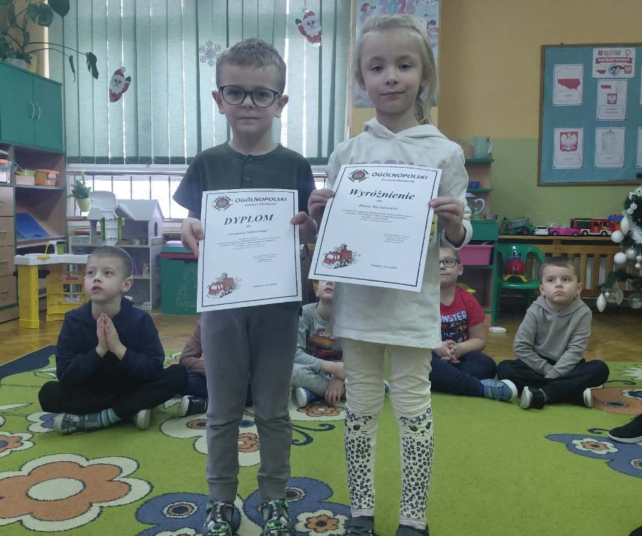 Zdjęcie do Rozstrzygnięcie Og&oacute;lnopolskiego Strażackiego Konkursu Plastycznego (4-5 latki ul. Przejazd)